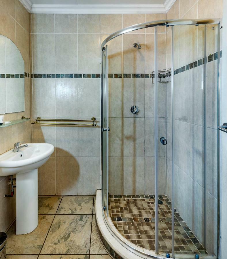 Kuruman Inn Eksteriør billede